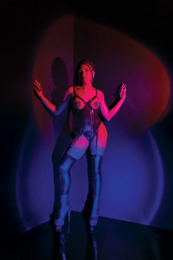 Bold Connection Cupless Bustier & Thong